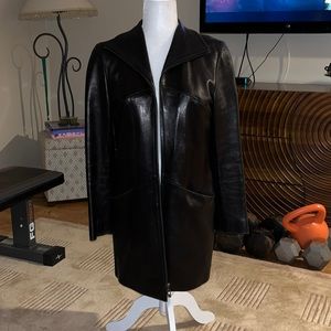 COLE HAAN Black soft leather jacket COAT PERFECT Condition Size small